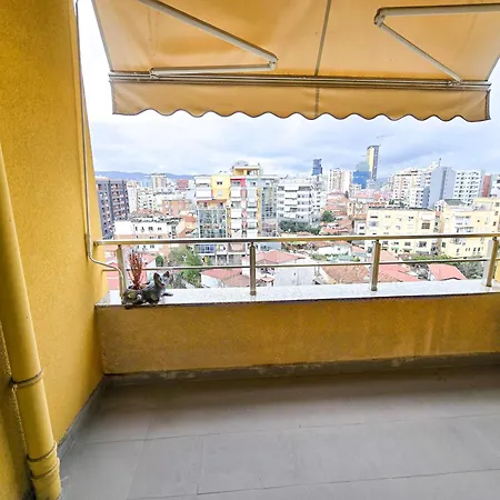 Spacious 2br Luxury *